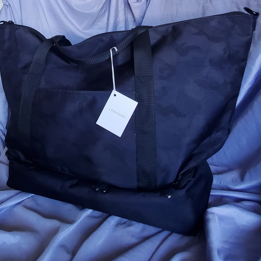 Lo & Sons Catalina Deluxe Weekend Travel Bag